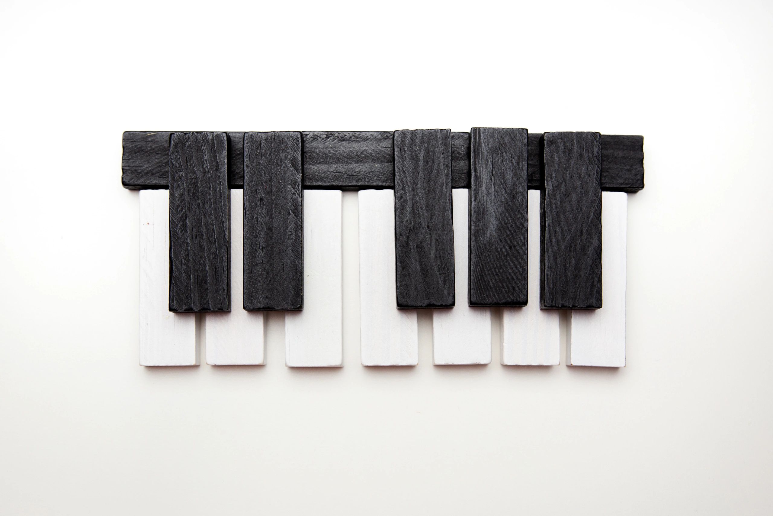 grand piano key rack